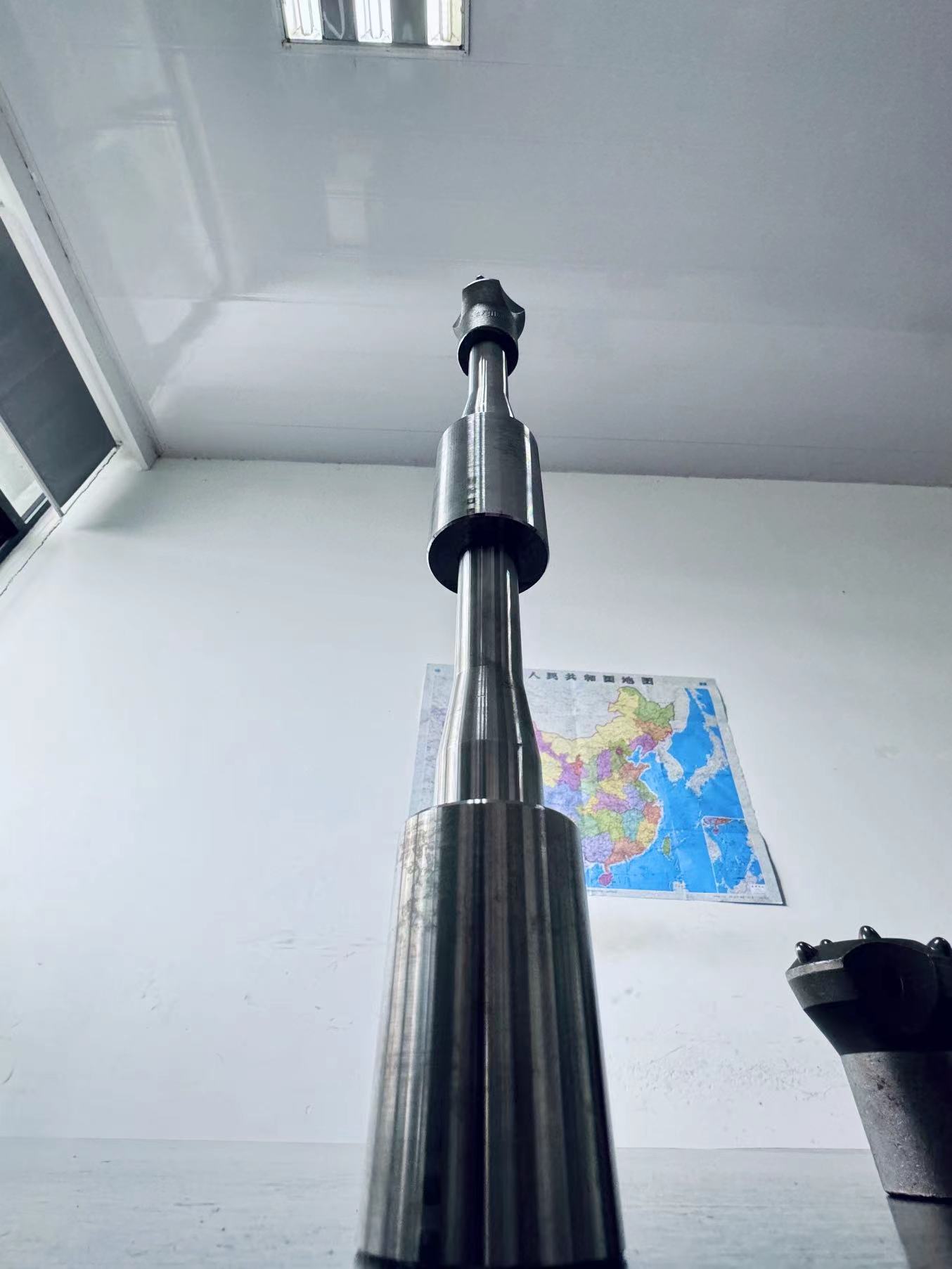 锚杆推进器