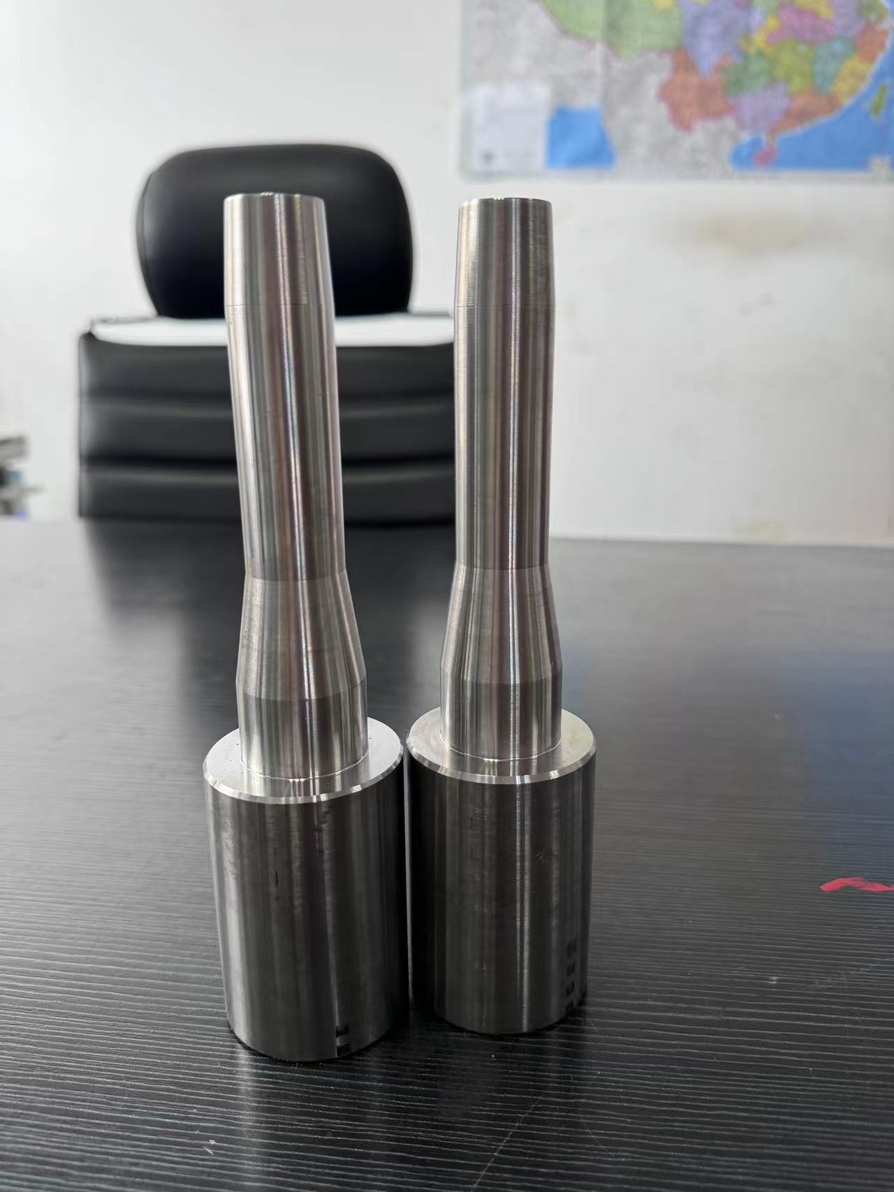 锚杆推进器