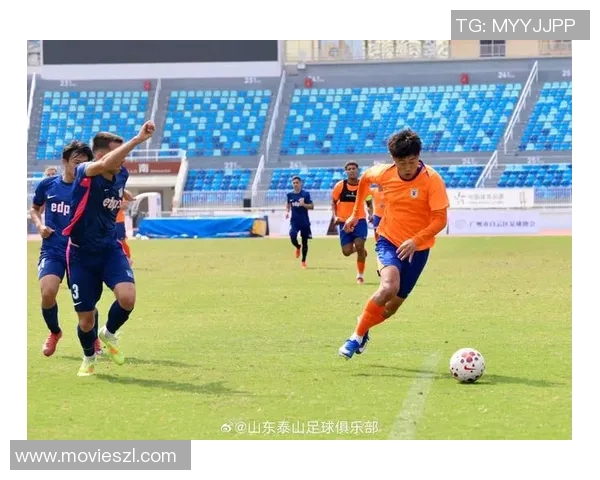 瓦科精彩破门助力山东泰山赢得关键胜利展现团队实力